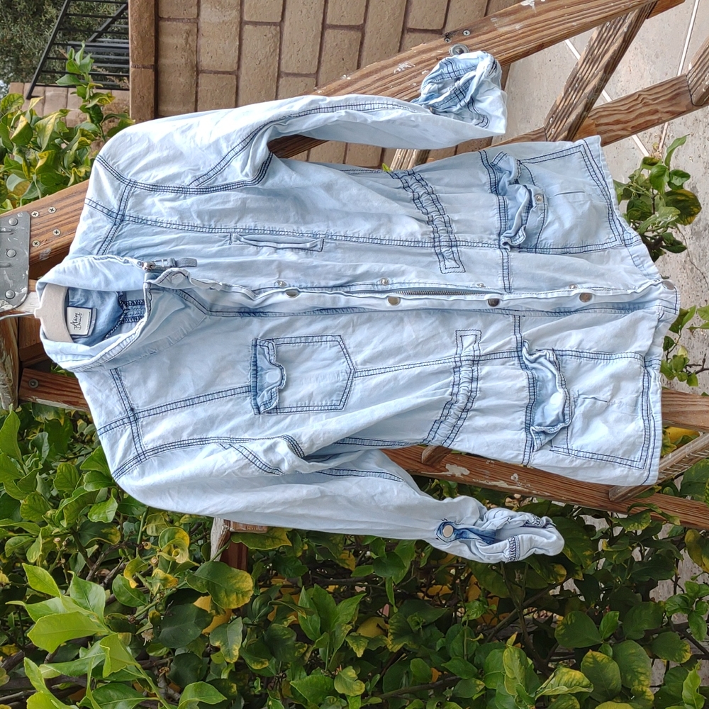 Ashley Lightweight Light Wash Denim Utility Jacket M